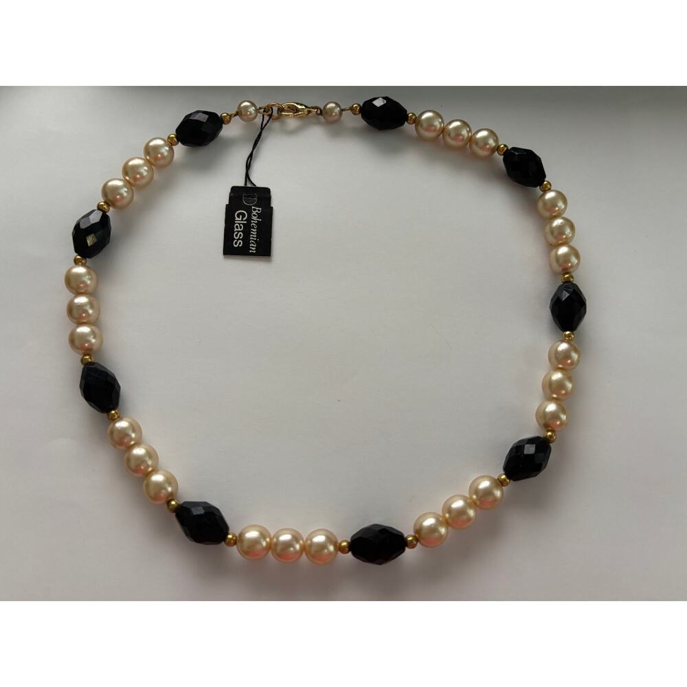 Vintage Bohemian Glass & Faux Pearls Necklace